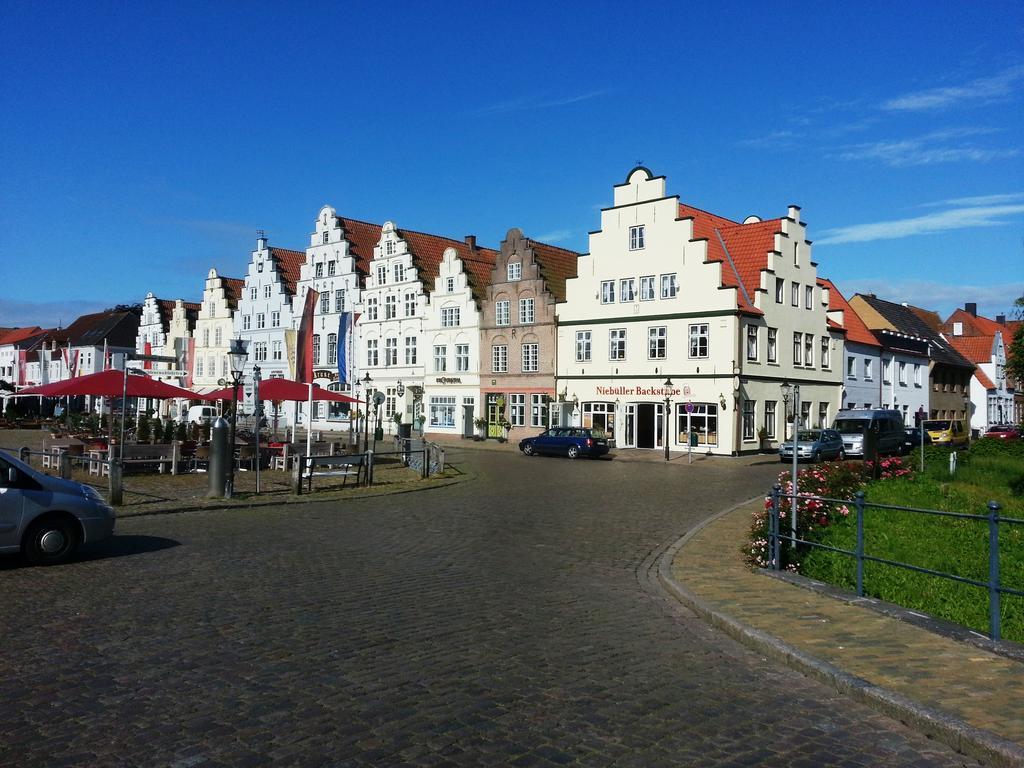 Hotel Pension Marktblick Friedrichstadt Esterno foto